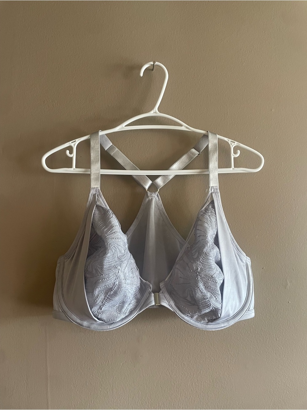 Deesse Lingerie Soft Blue Lace Front-Closure Unlined Underwire Bra – 38DDD EUC